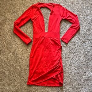 Chic Scarlet Long Sleeve Dress